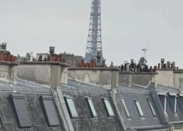 Luxe Sous Les Toits De Avec Vue Tour Eiffel Apartment